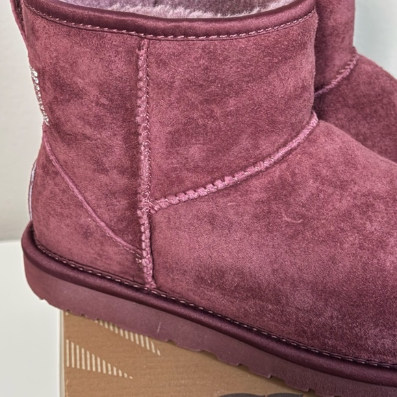 UGG boots with Swarovski crystals - Picture 5 of 7